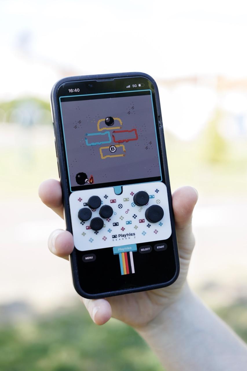 playtiles - season 2 in hand